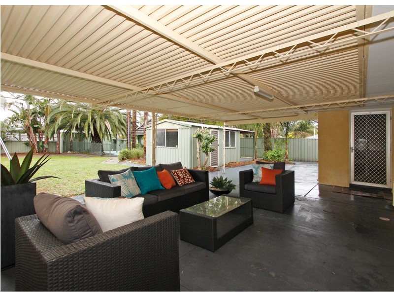 30 Lofties Road, Forrestdale WA 6112