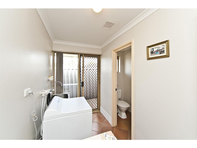 2 Reflection Gardens, Ballajura WA 6066