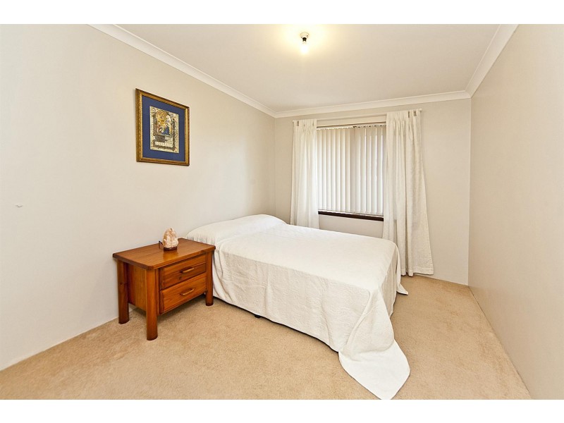 2 Reflection Gardens, Ballajura WA 6066