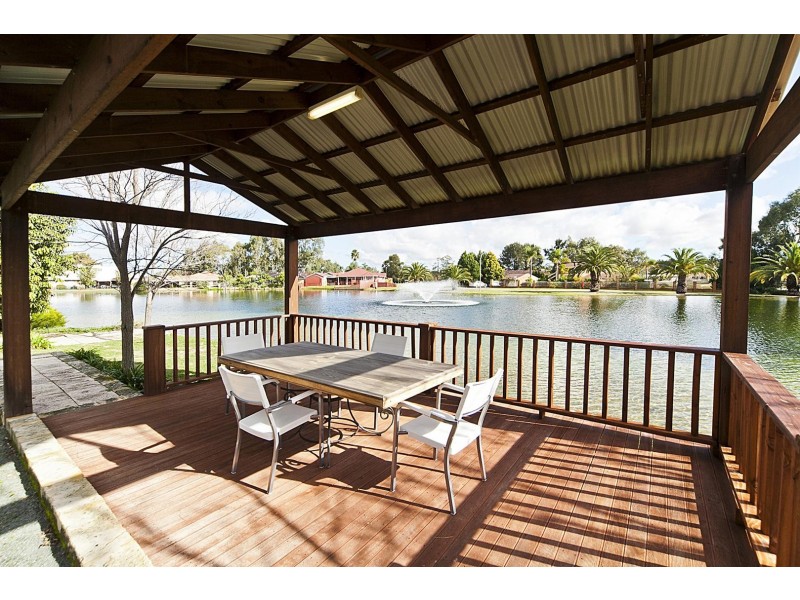 2 Reflection Gardens, Ballajura WA 6066