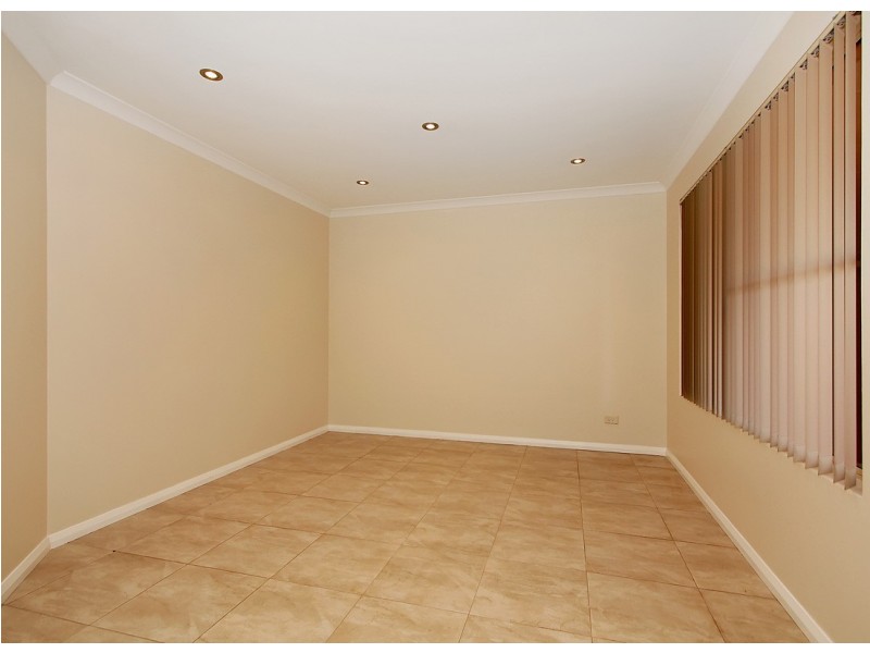 9 Prichard Place, Canning Vale WA 6155