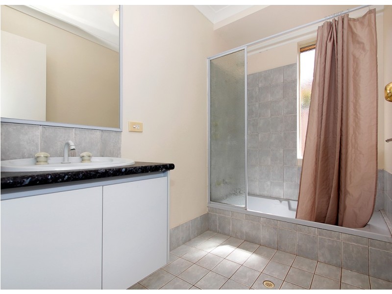 9 Prichard Place, Canning Vale WA 6155