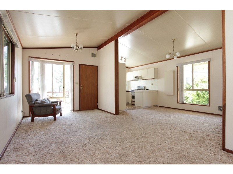 64/91 Benara Road, Caversham WA 6055