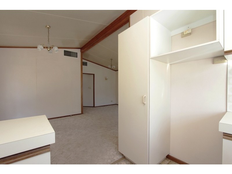 64/91 Benara Road, Caversham WA 6055