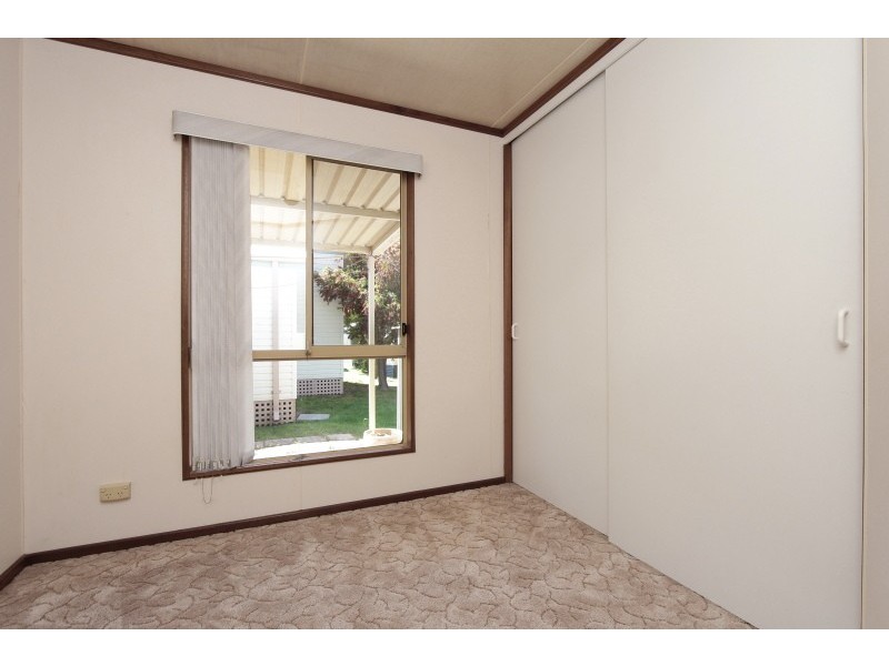 64/91 Benara Road, Caversham WA 6055