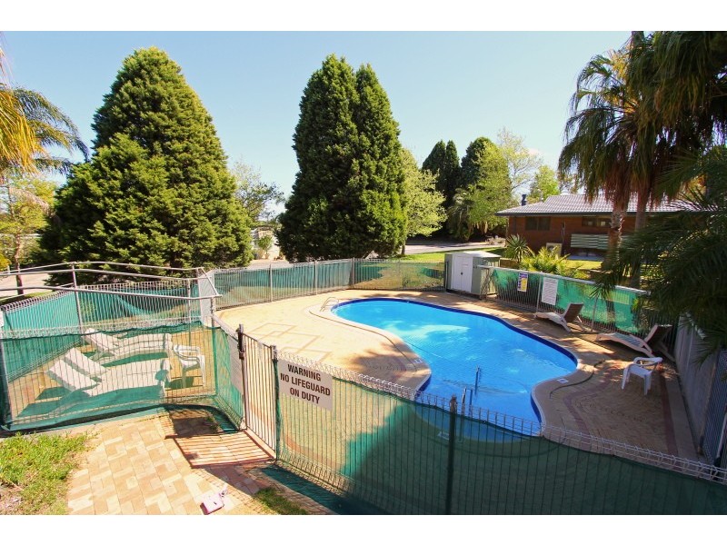 64/91 Benara Road, Caversham WA 6055