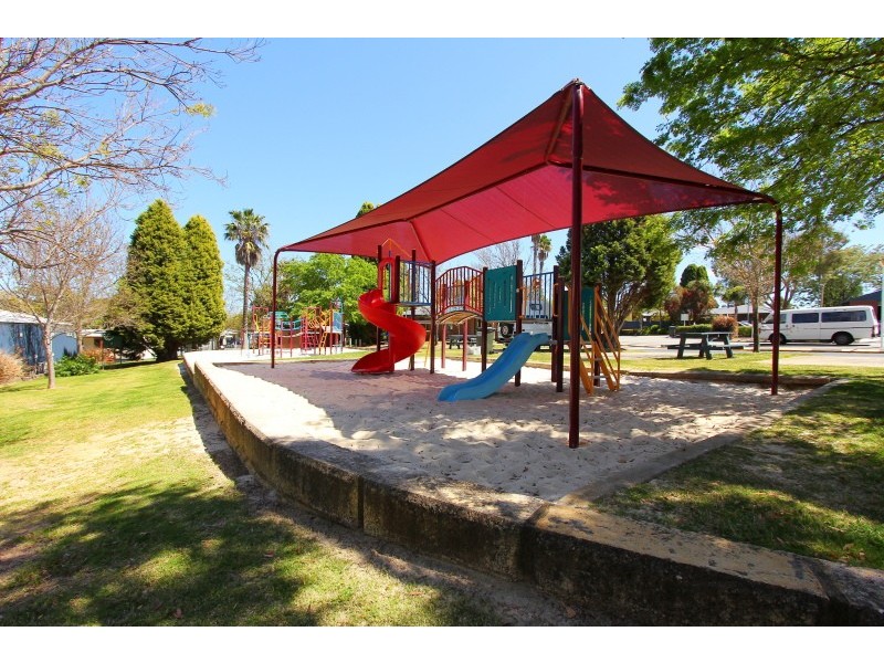 64/91 Benara Road, Caversham WA 6055