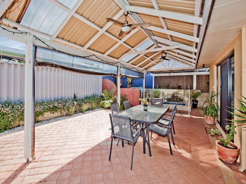 10 Rockdale Pass, Landsdale WA 6065