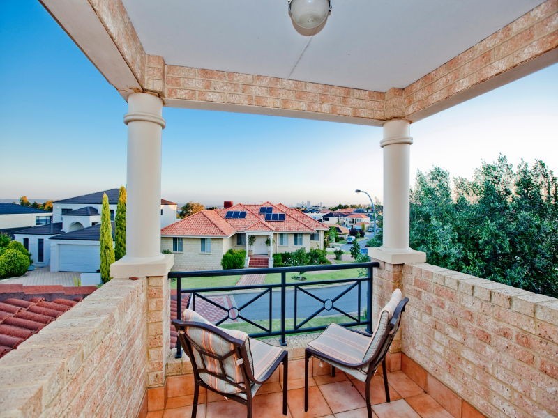 1 Huron Lane, Dianella WA 6059