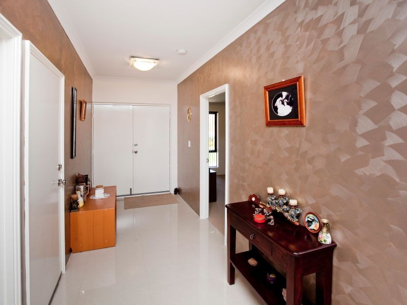 59 Appleby Drive, Darch WA 6065