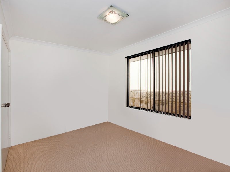 59 Appleby Drive, Darch WA 6065