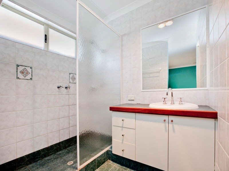 14 Hotham Crescent, Alexander Heights WA 6064