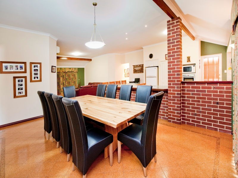 14 Hotham Crescent, Alexander Heights WA 6064