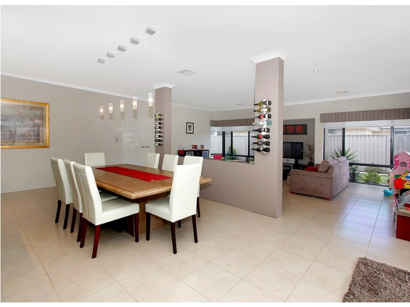 22 Kersley Loop, Harrisdale WA 6112