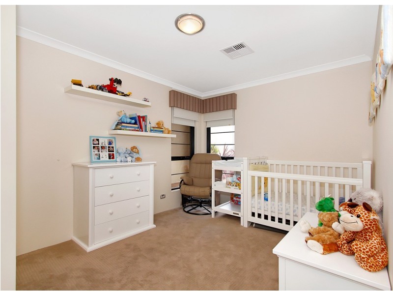 22 Kersley Loop, Harrisdale WA 6112