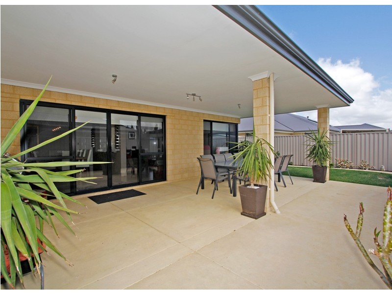 22 Kersley Loop, Harrisdale WA 6112