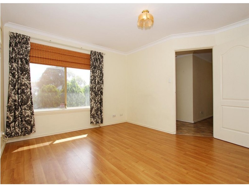 22 Ottawa Crescent, Beechboro WA 6063