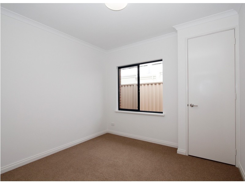 84 Waterfoot Loop, Canning Vale WA 6155