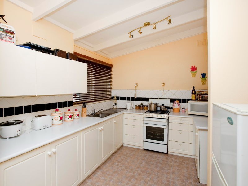 35 Ireland Way, Bassendean WA 6054