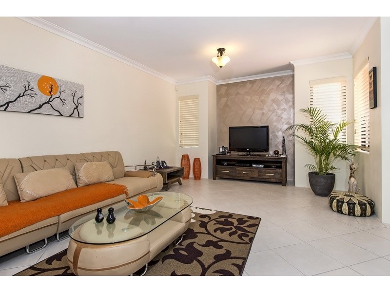 1/19 Burwood Road, Balcatta WA 6021