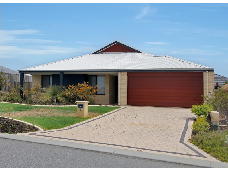 37 Mona Vale Loop, Ellenbrook WA 6069