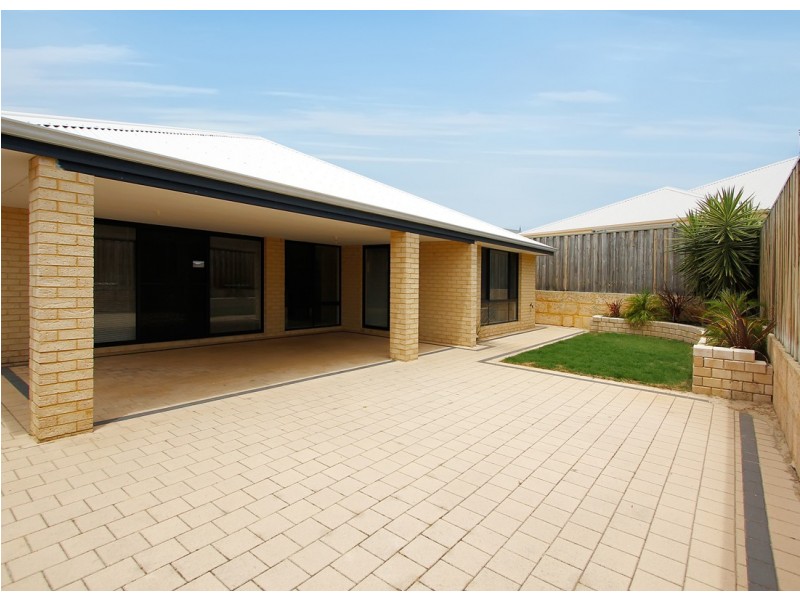 37 Mona Vale Loop, Ellenbrook WA 6069