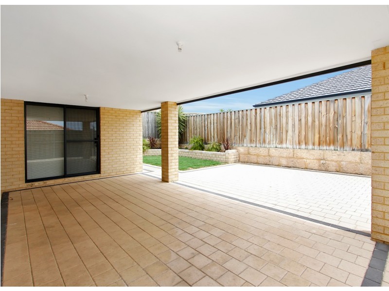 37 Mona Vale Loop, Ellenbrook WA 6069