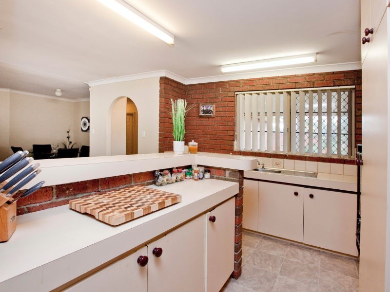 8 Purus Close, Beechboro WA 6063