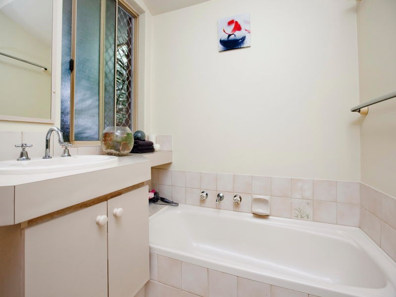 8 Purus Close, Beechboro WA 6063