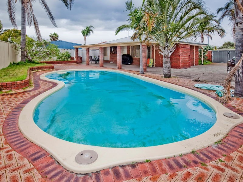 8 Purus Close, Beechboro WA 6063