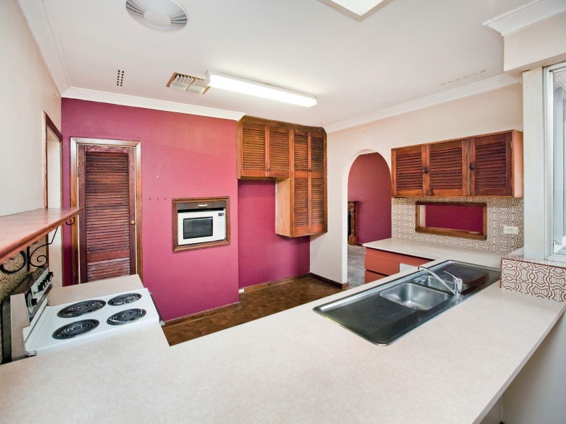 9 Crystal Brook Street, Dianella WA 6059