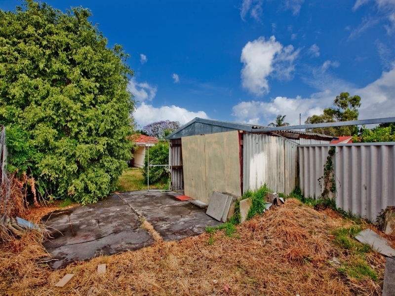 52 Jervois Street, Dianella WA 6059