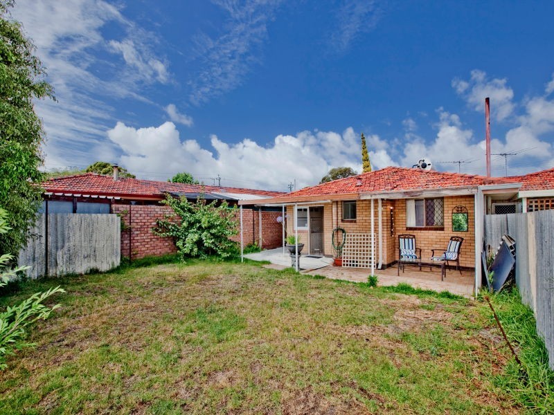 52 Jervois Street, Dianella WA 6059