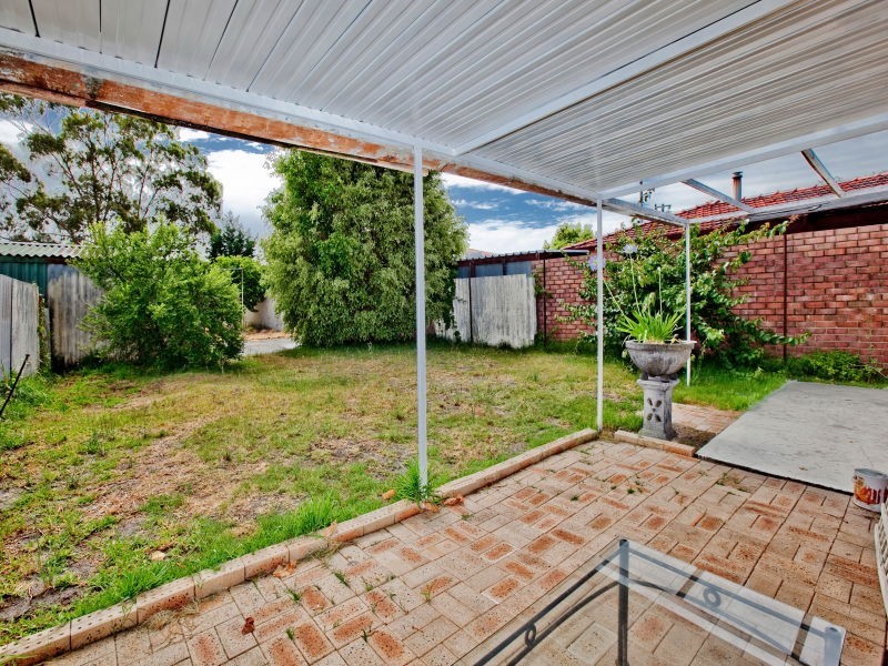 52 Jervois Street, Dianella WA 6059