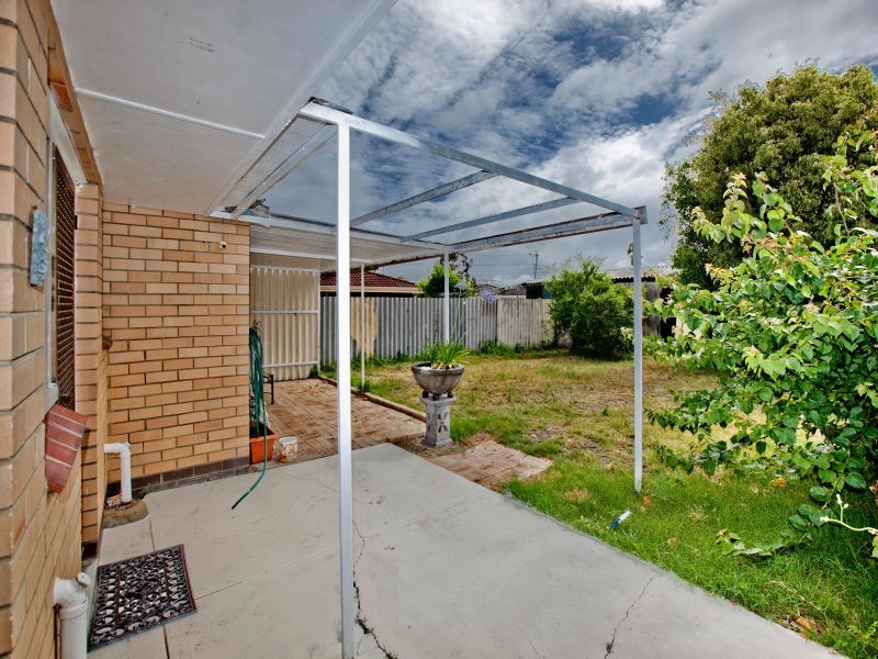 52 Jervois Street, Dianella WA 6059