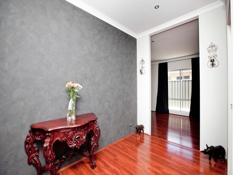 1 Halecroft Street, Landsdale WA 6065