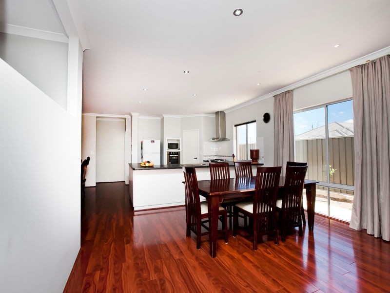 1 Halecroft Street, Landsdale WA 6065