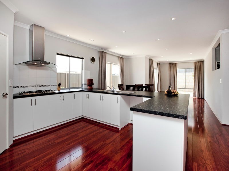 1 Halecroft Street, Landsdale WA 6065