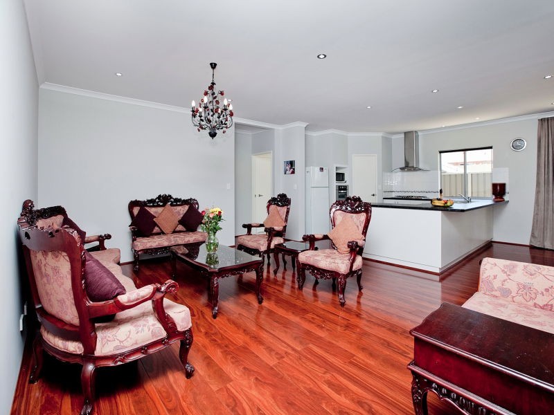 1 Halecroft Street, Landsdale WA 6065