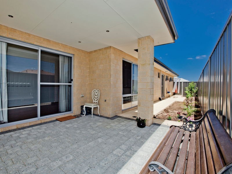 1 Halecroft Street, Landsdale WA 6065