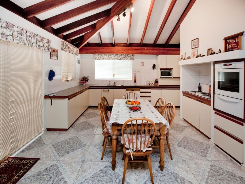 55 Bluegum Road, Beechboro WA 6063