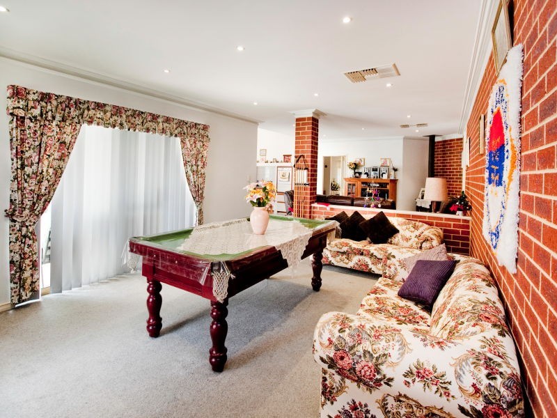 55 Bluegum Road, Beechboro WA 6063