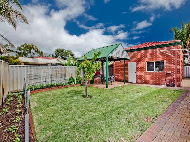 55 Bluegum Road, Beechboro WA 6063