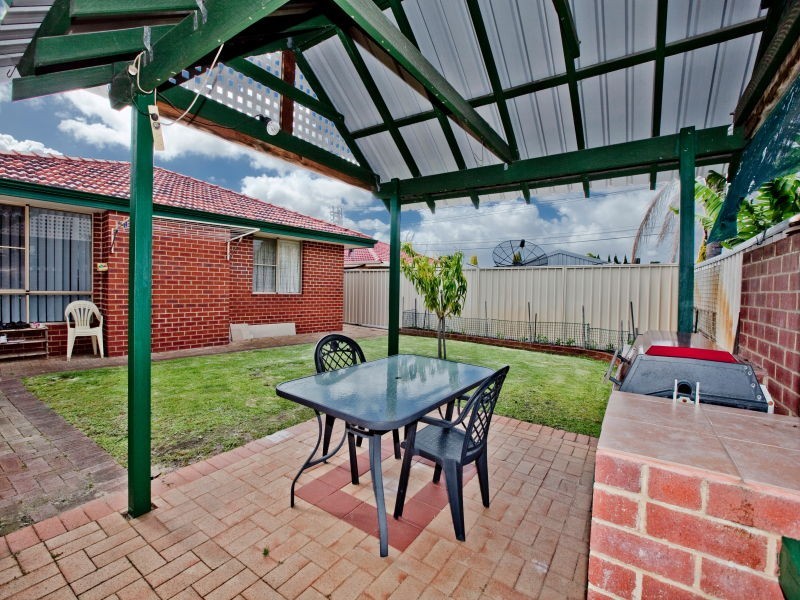 55 Bluegum Road, Beechboro WA 6063