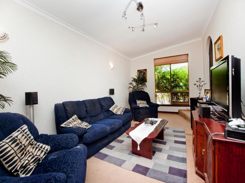 198 Anzac Terrace, Bassendean WA 6054