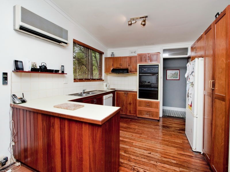 198 Anzac Terrace, Bassendean WA 6054