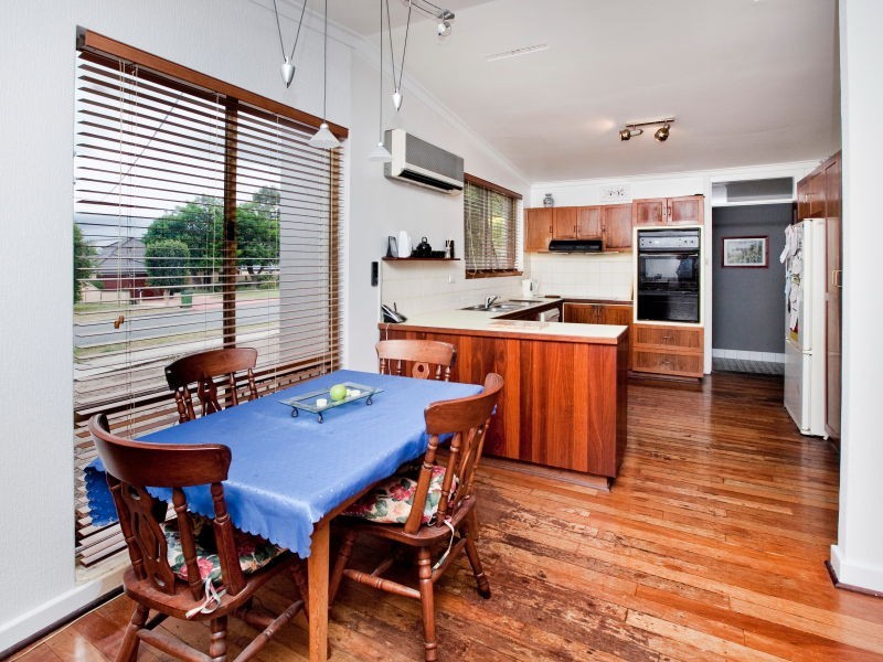 198 Anzac Terrace, Bassendean WA 6054