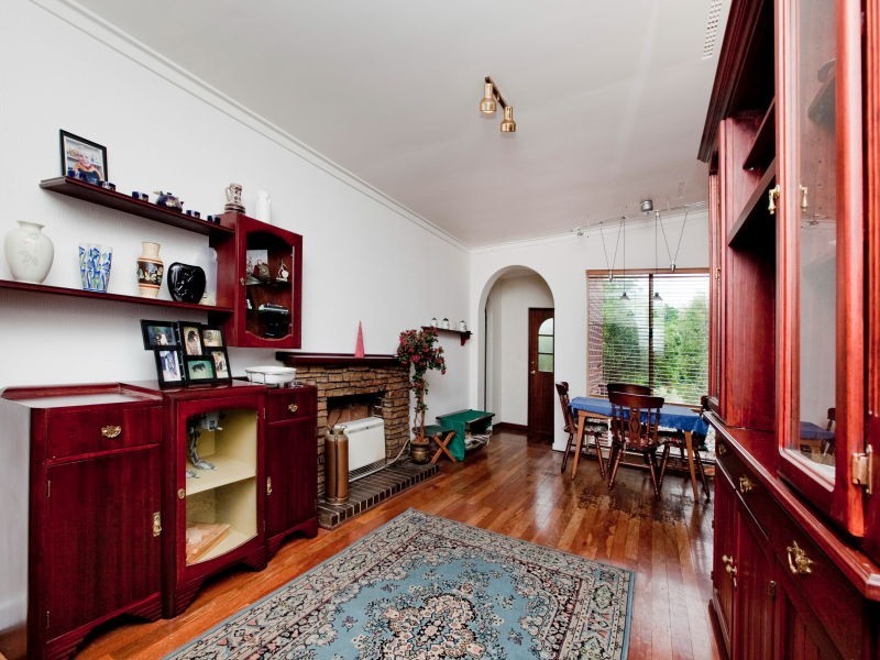 198 Anzac Terrace, Bassendean WA 6054