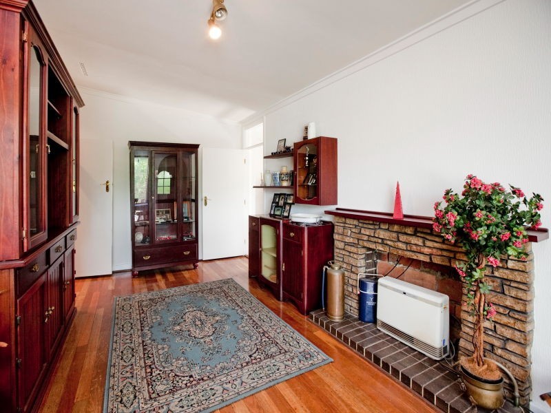 198 Anzac Terrace, Bassendean WA 6054