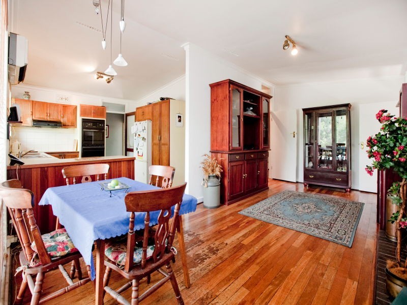 198 Anzac Terrace, Bassendean WA 6054